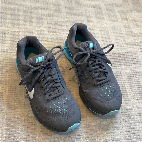 Nike Shoes - Nike Tri Fusion Run Grey Sneakers